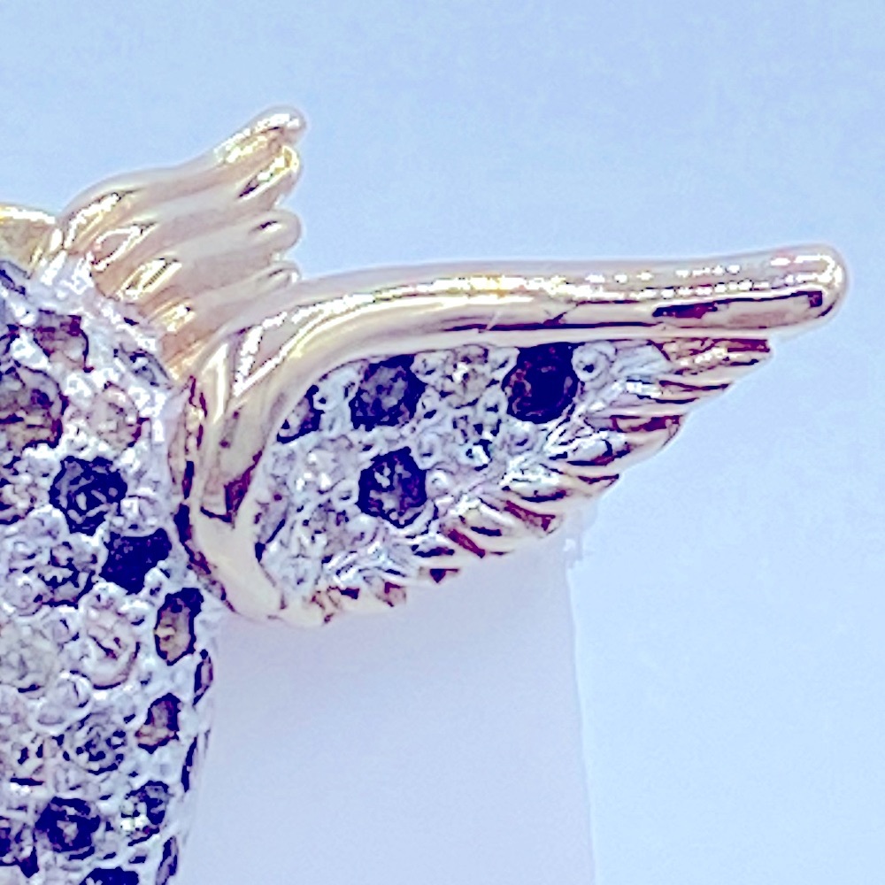Vintage Signed PANETTA Gold Plated Pave Rhinestone Hummingbird Lapel Pin - Picture 7 of 8